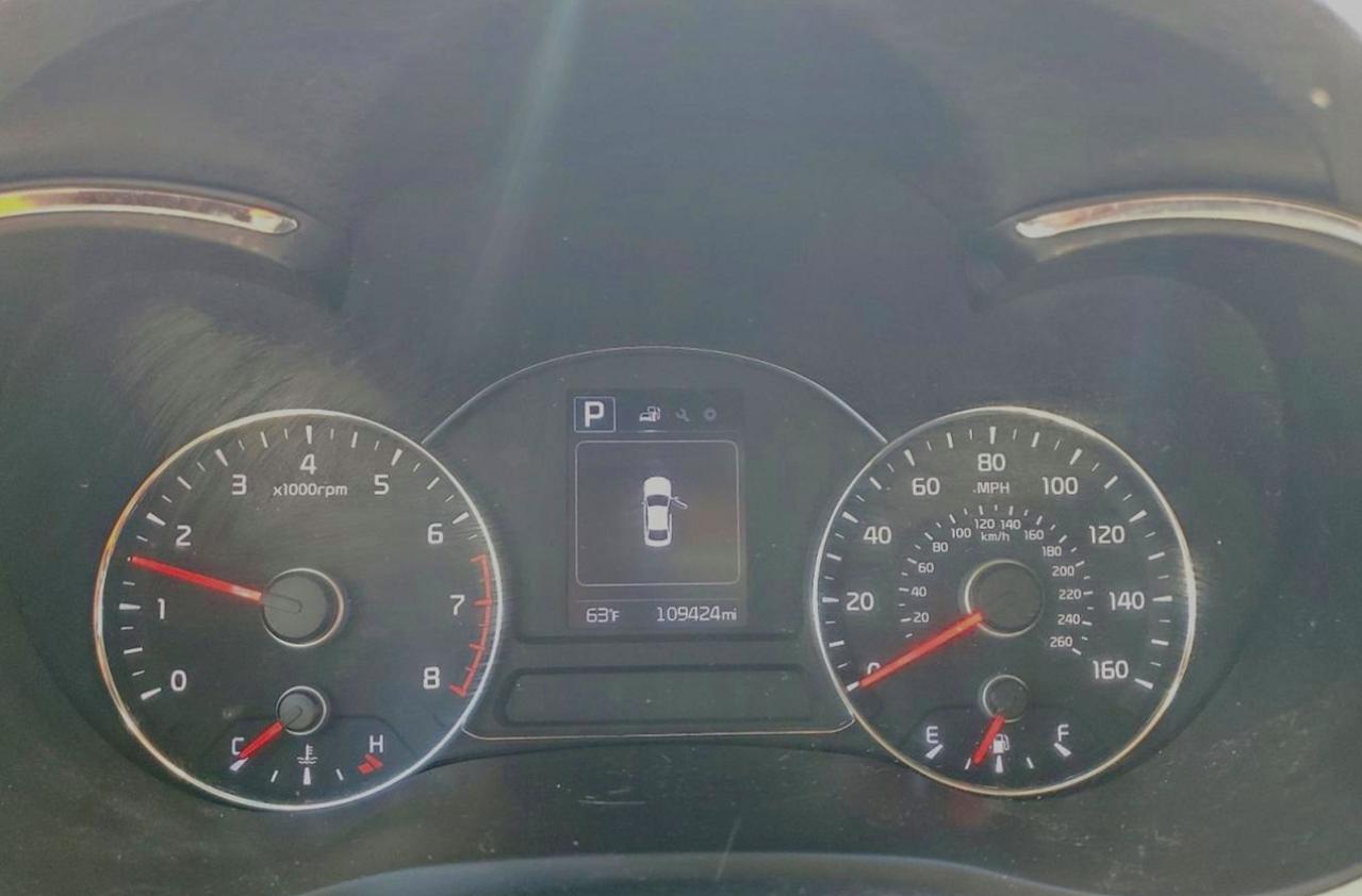 2018 KIA FORTE LX photo 17