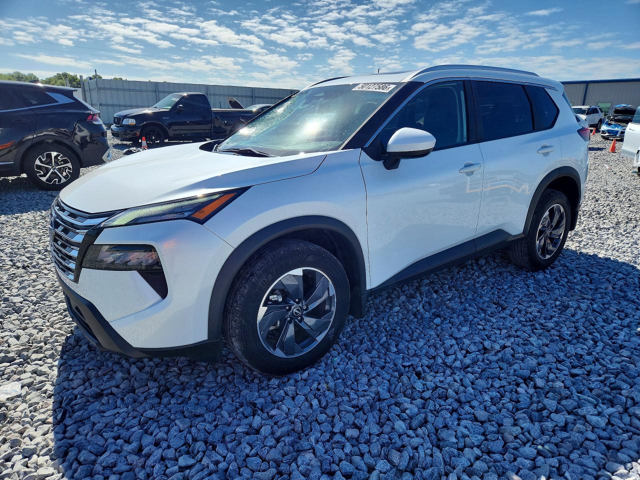 2024 NISSAN ROGUE