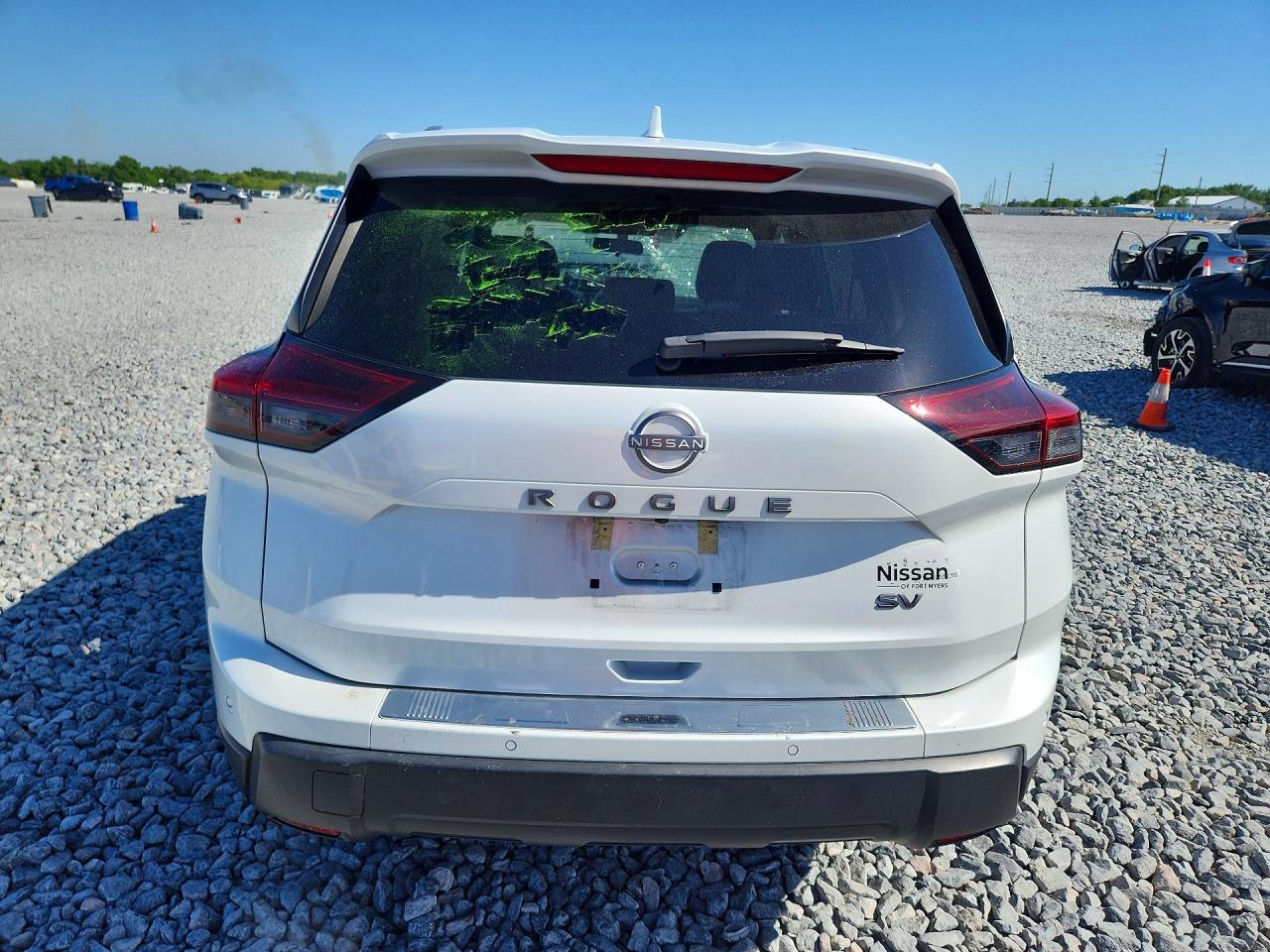 2024 NISSAN ROGUE SV photo 11