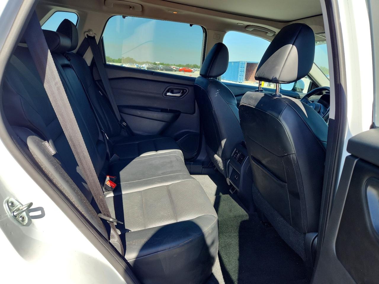 2024 NISSAN ROGUE SV photo 21