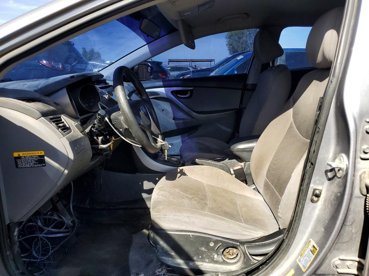 2013 HYUNDAI ELANTRA GLS photo 13