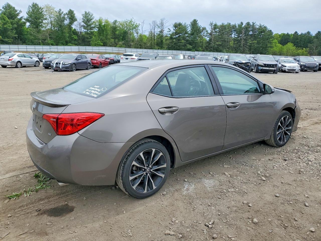 2019 TOYOTA COROLLA SE photo 7