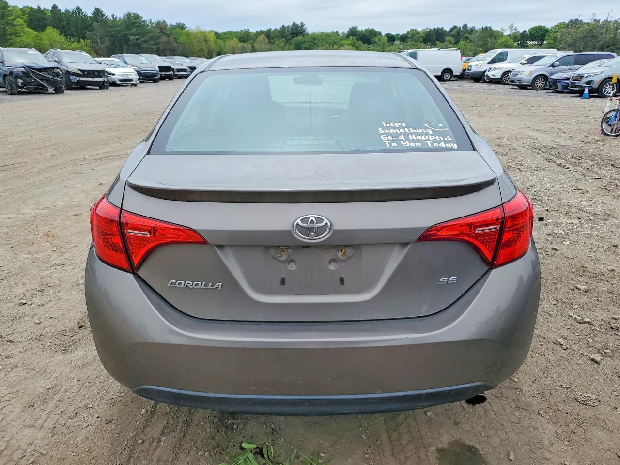 2019 TOYOTA COROLLA SE photo 16
