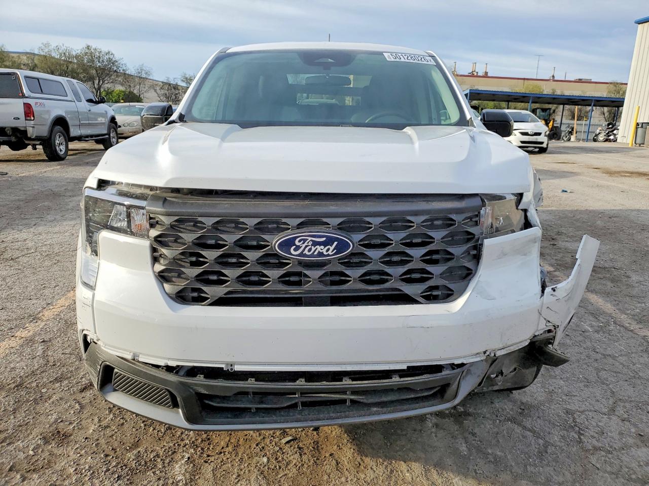 2025 FORD MAVERICK XLT photo 9