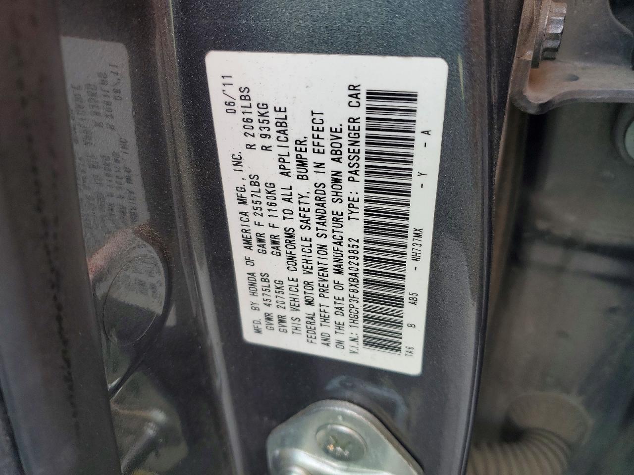 2011 HONDA ACCORD EXL photo 23