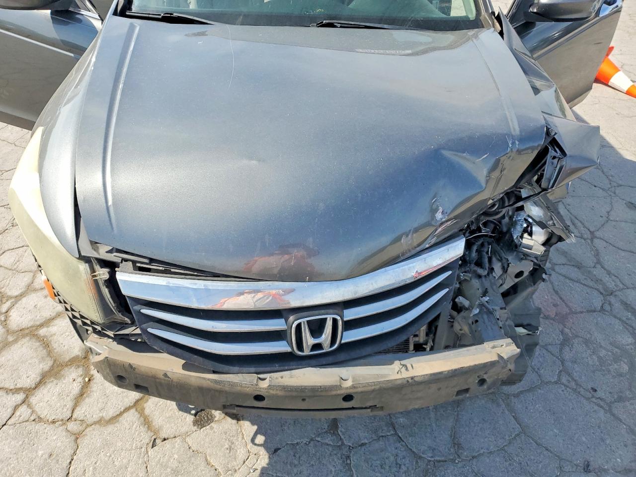 2011 HONDA ACCORD EXL photo 21