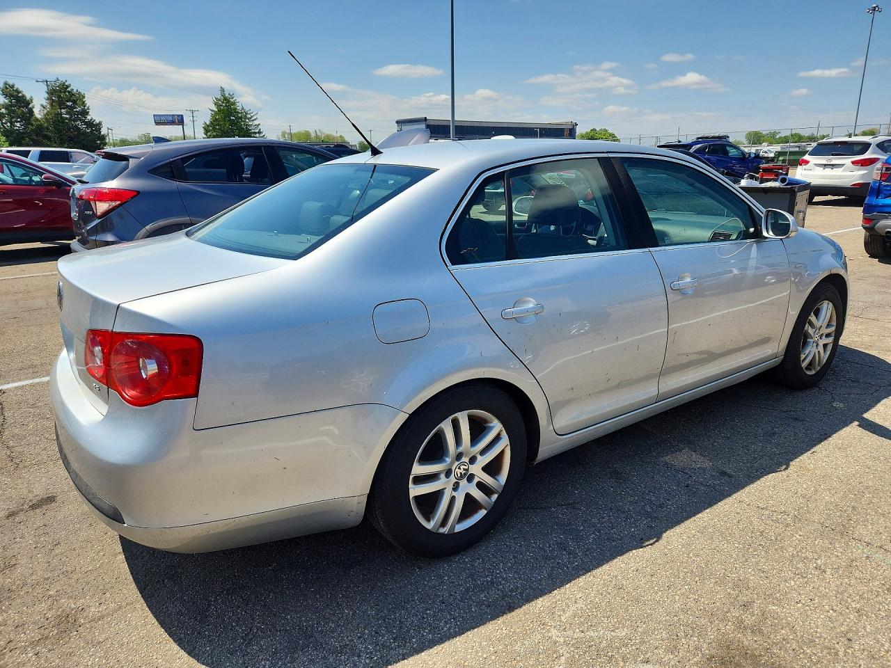 2007 VOLKSWAGEN JETTA WOLFSBURG photo 5