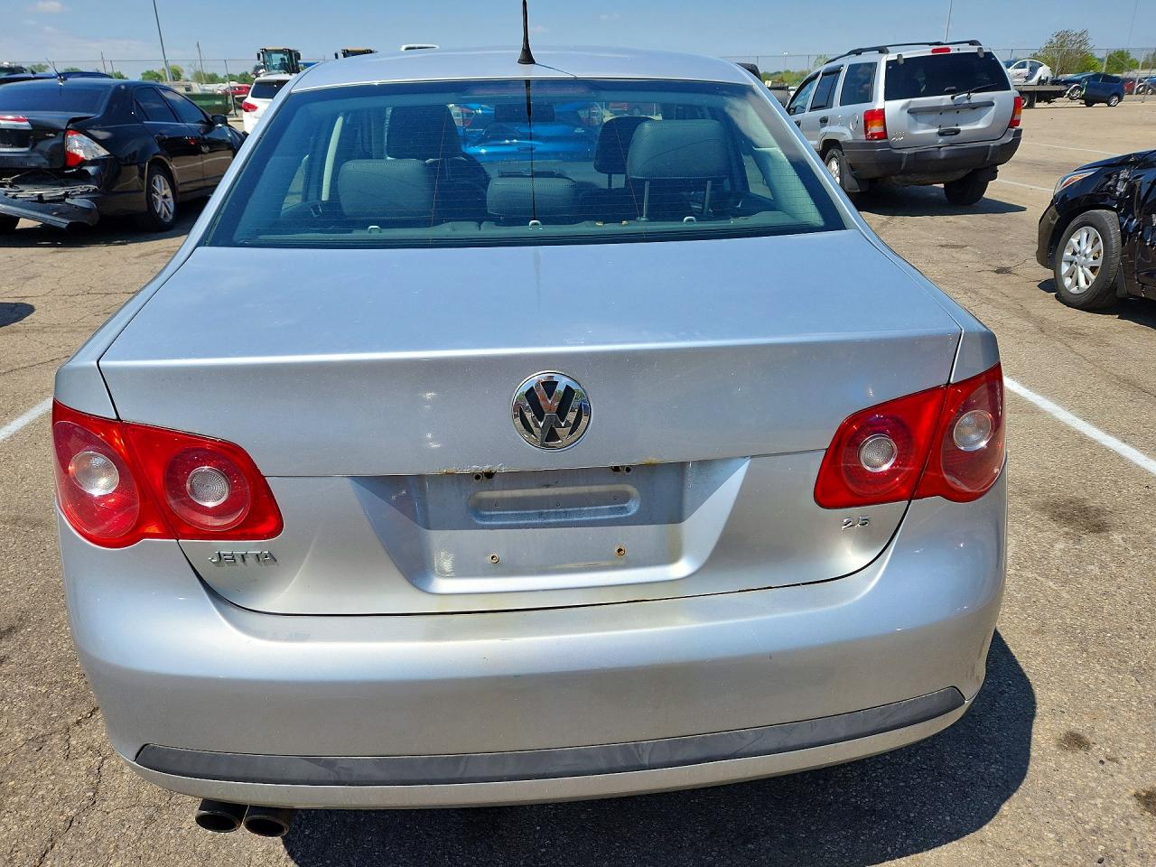 2007 VOLKSWAGEN JETTA WOLFSBURG photo 11