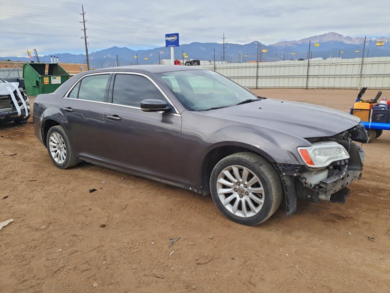 2014 CHRYSLER 300 photo 10