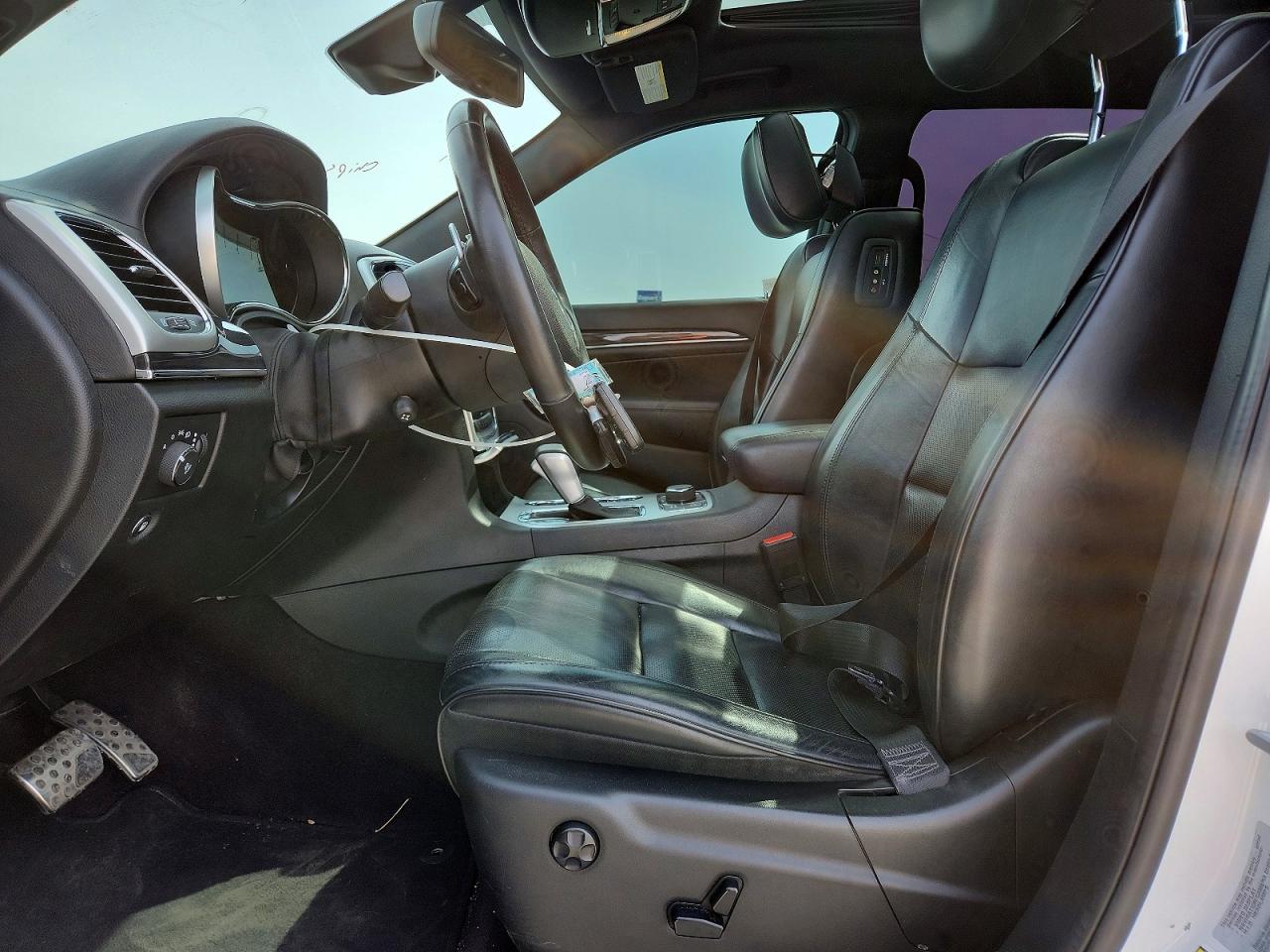 2016 JEEP GRAND CHEROKEE OVERLAND photo 19