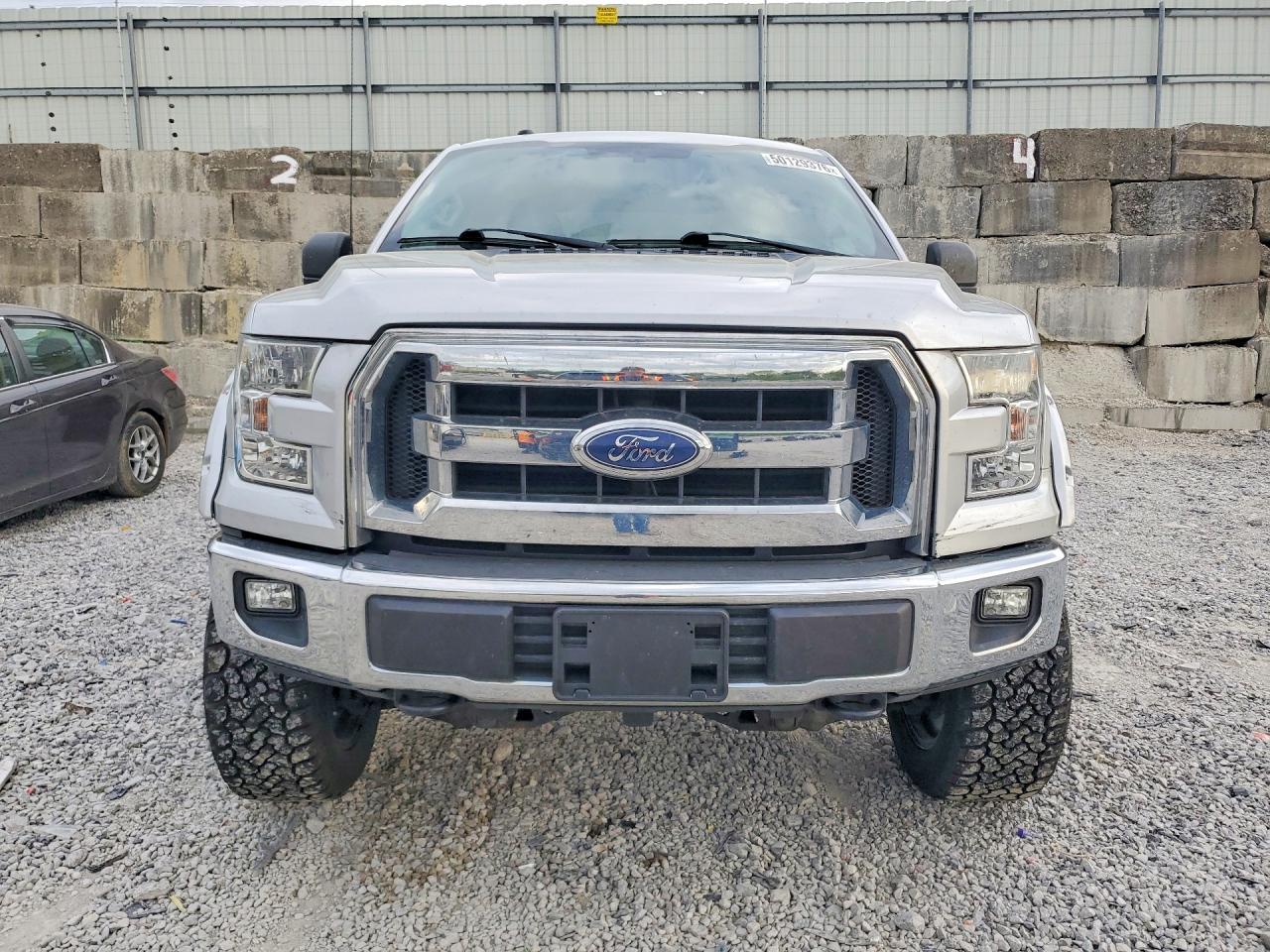 2017 FORD F150 SUPERCREW photo 13