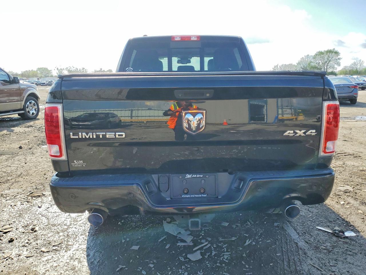 2015 RAM 1500 LONGHORN photo 16