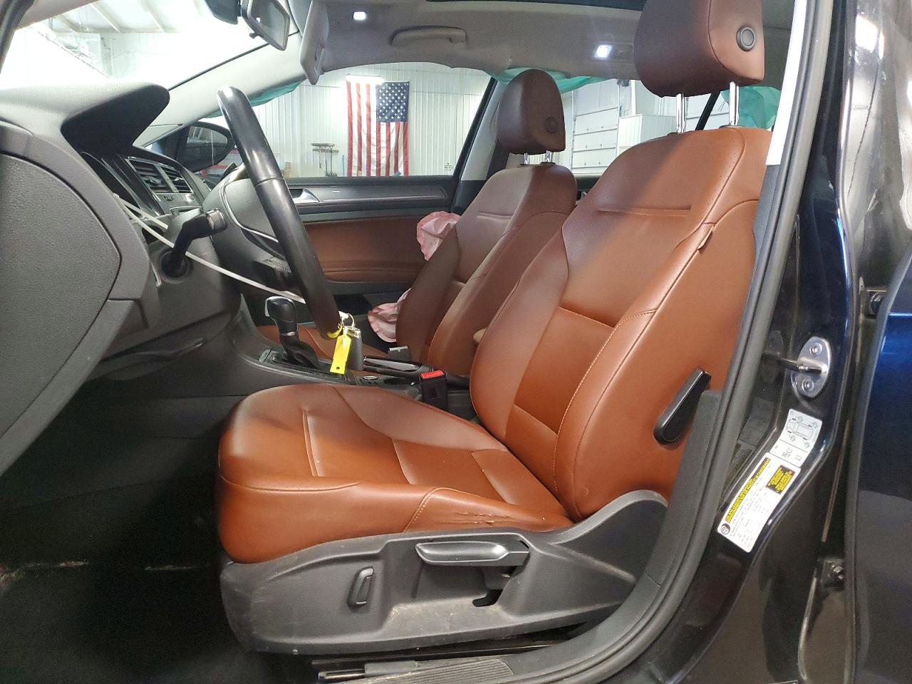 2017 VOLKSWAGEN GOLF ALLTRACK S photo 13