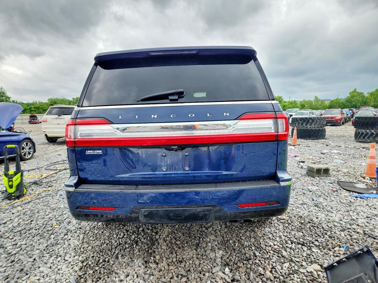 2020 LINCOLN NAVIGATOR RESERVE photo 6