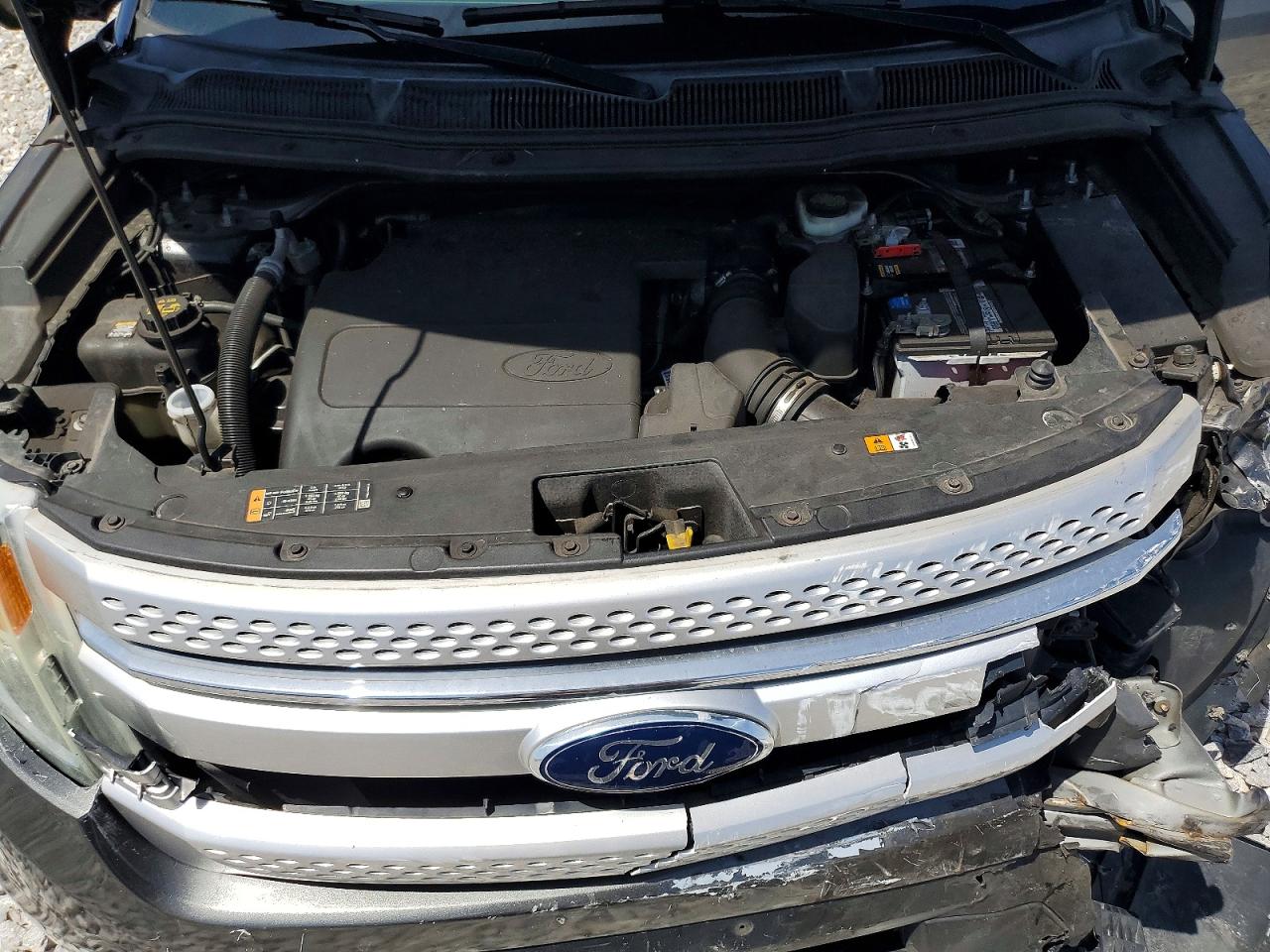 2015 FORD EXPLORER XLT photo 12