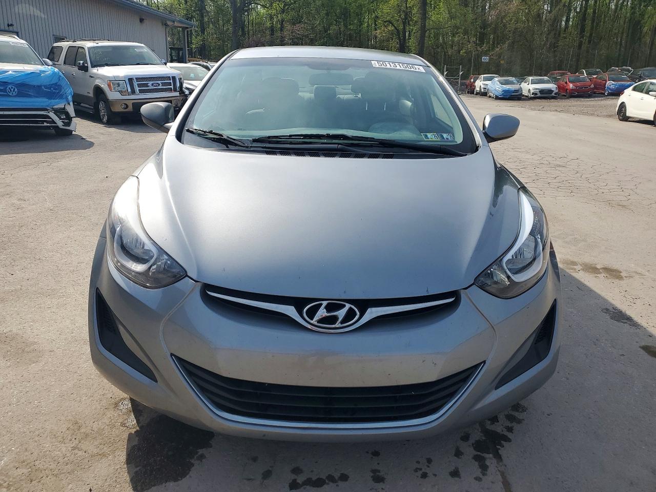 2016 HYUNDAI ELANTRA SE photo 9
