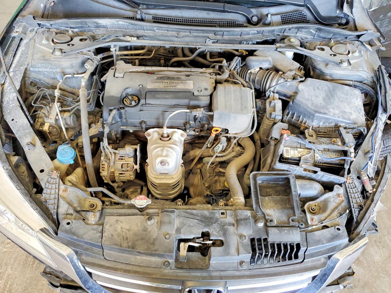 2014 HONDA ACCORD SPORT photo 21