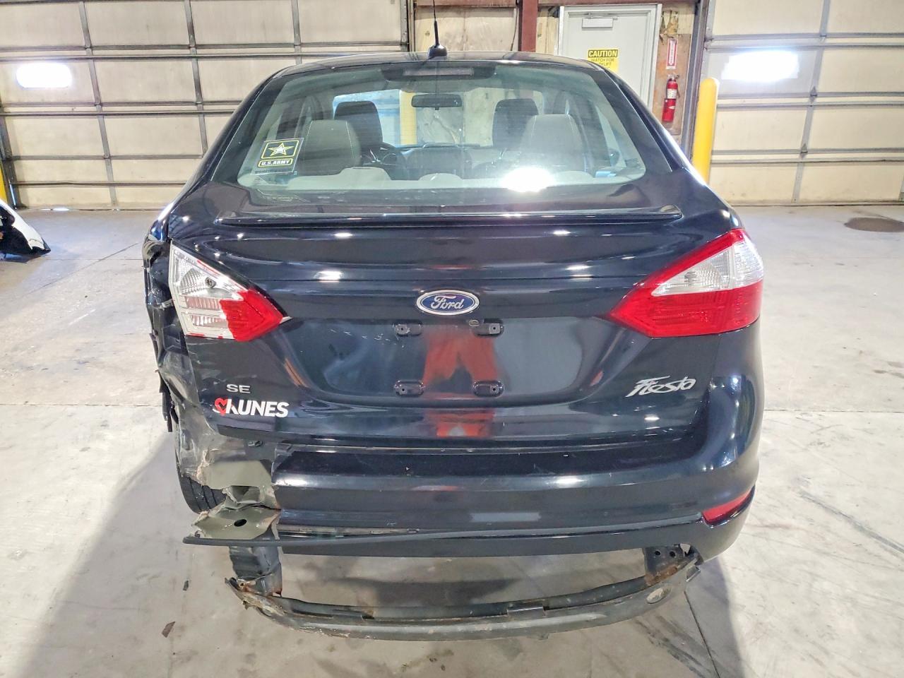 2019 FORD FIESTA SE photo 11