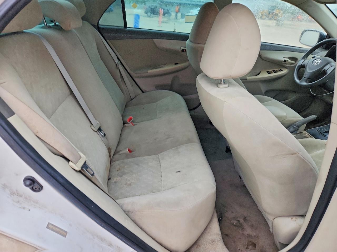 2009 TOYOTA COROLLA LE photo 19