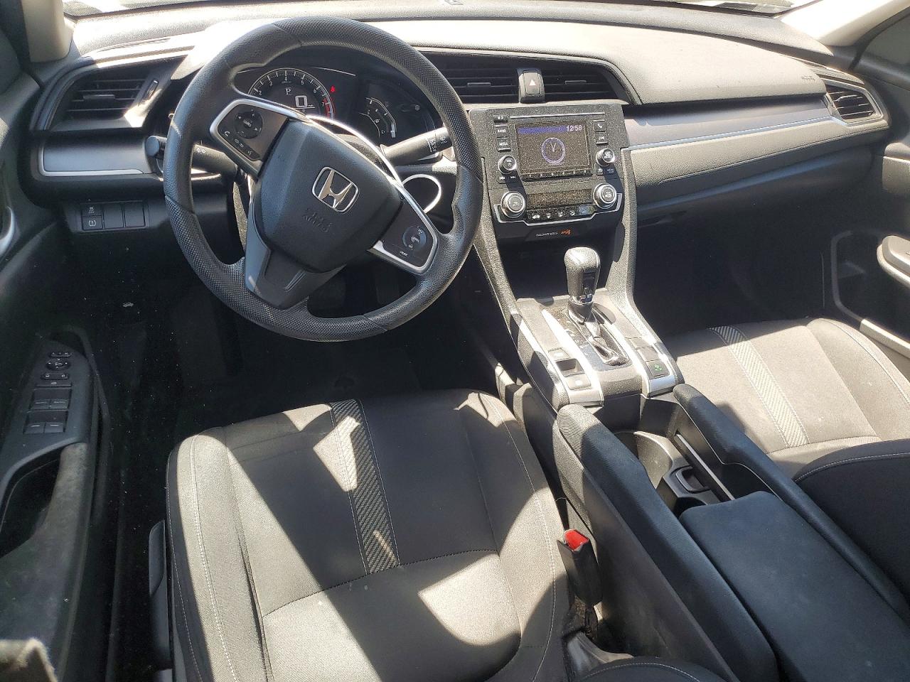 2016 HONDA CIVIC LX photo 22