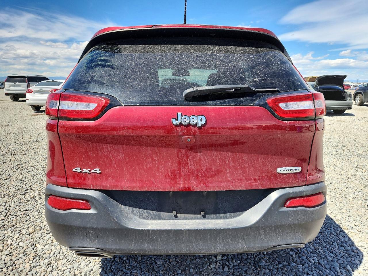 2015 JEEP CHEROKEE LATITUDE photo 11