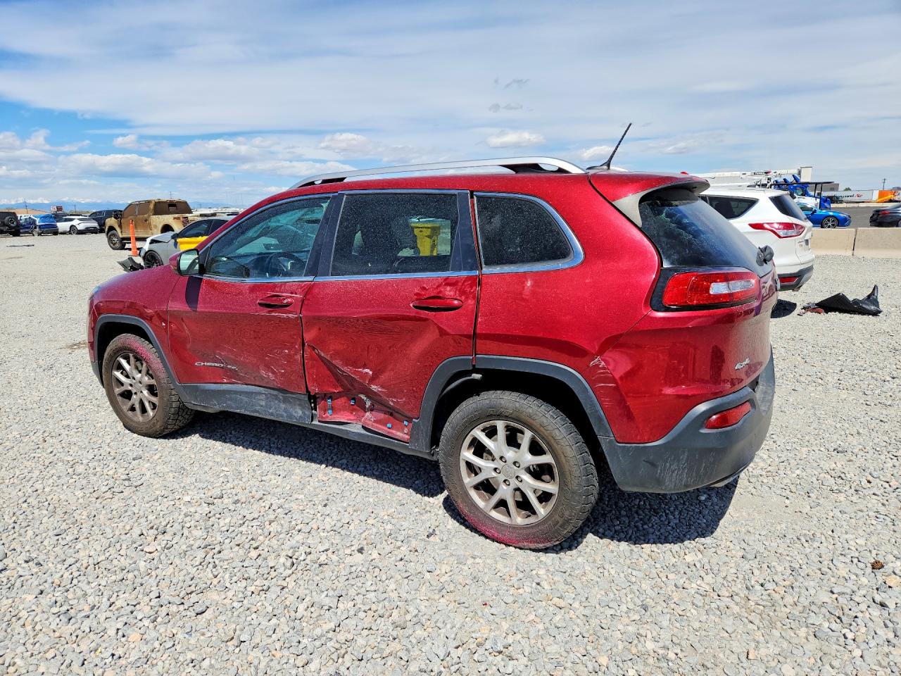 2015 JEEP CHEROKEE LATITUDE photo 3