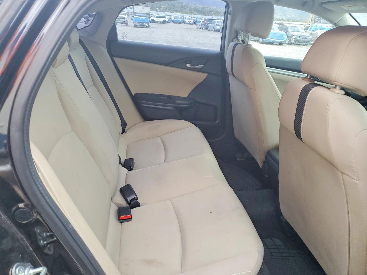2016 HONDA CIVIC LX photo 19