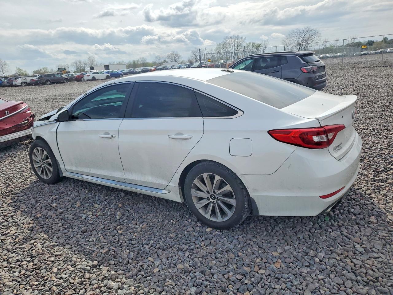 2017 HYUNDAI SONATA SPORT photo 3
