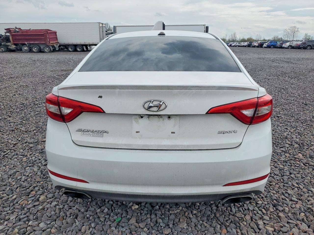 2017 HYUNDAI SONATA SPORT photo 11