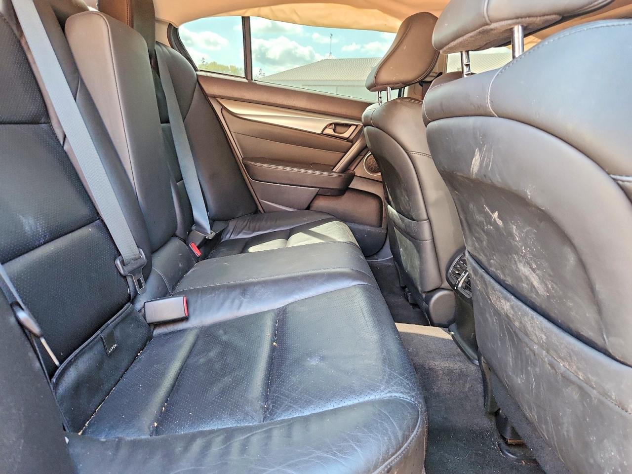 2010 ACURA TL photo 10