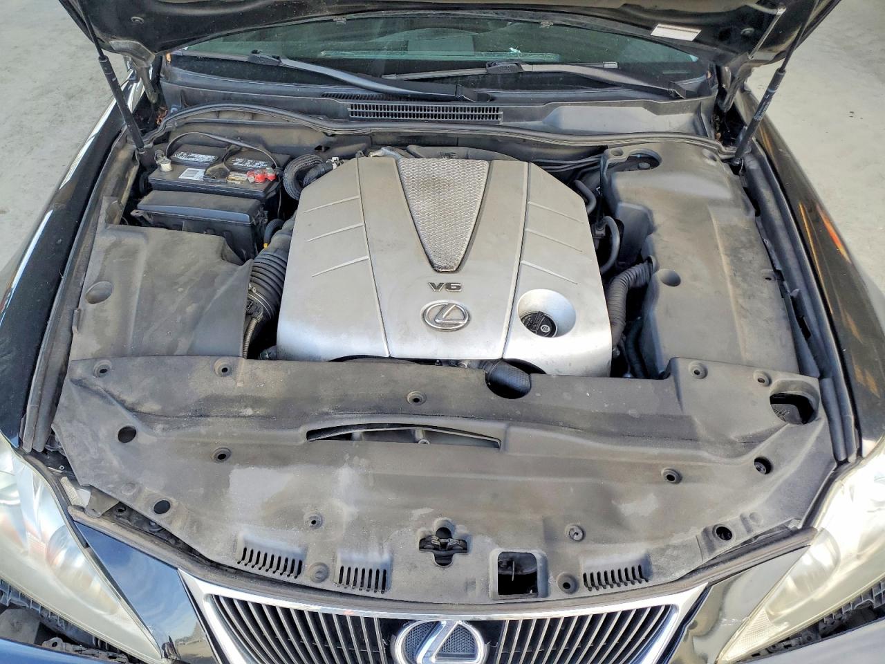 2006 LEXUS IS 350 photo 31
