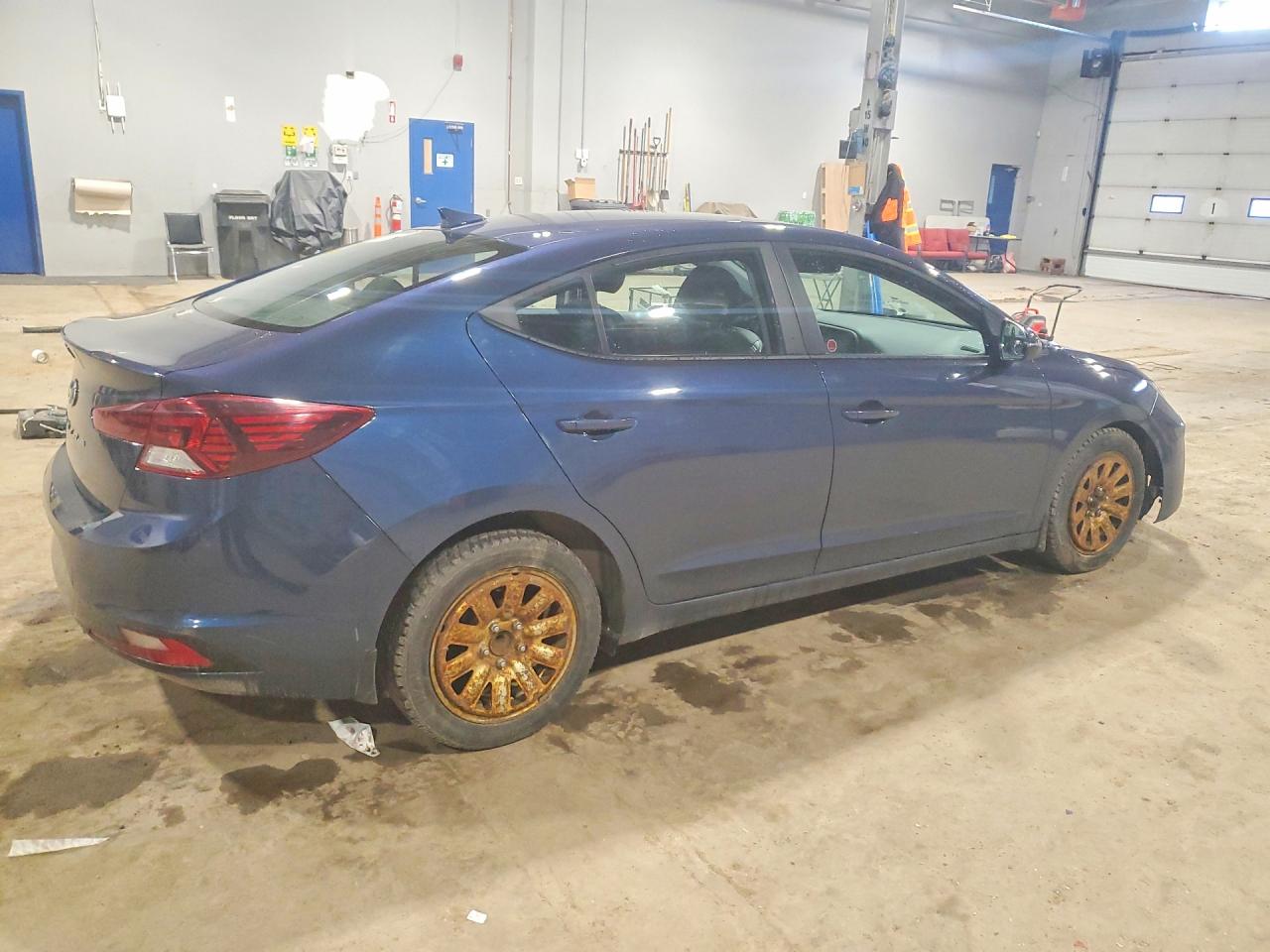 2019 HYUNDAI ELANTRA SE photo 5