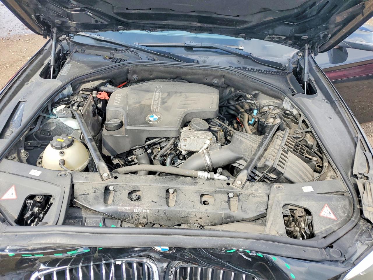 2015 BMW 528 XI photo 21