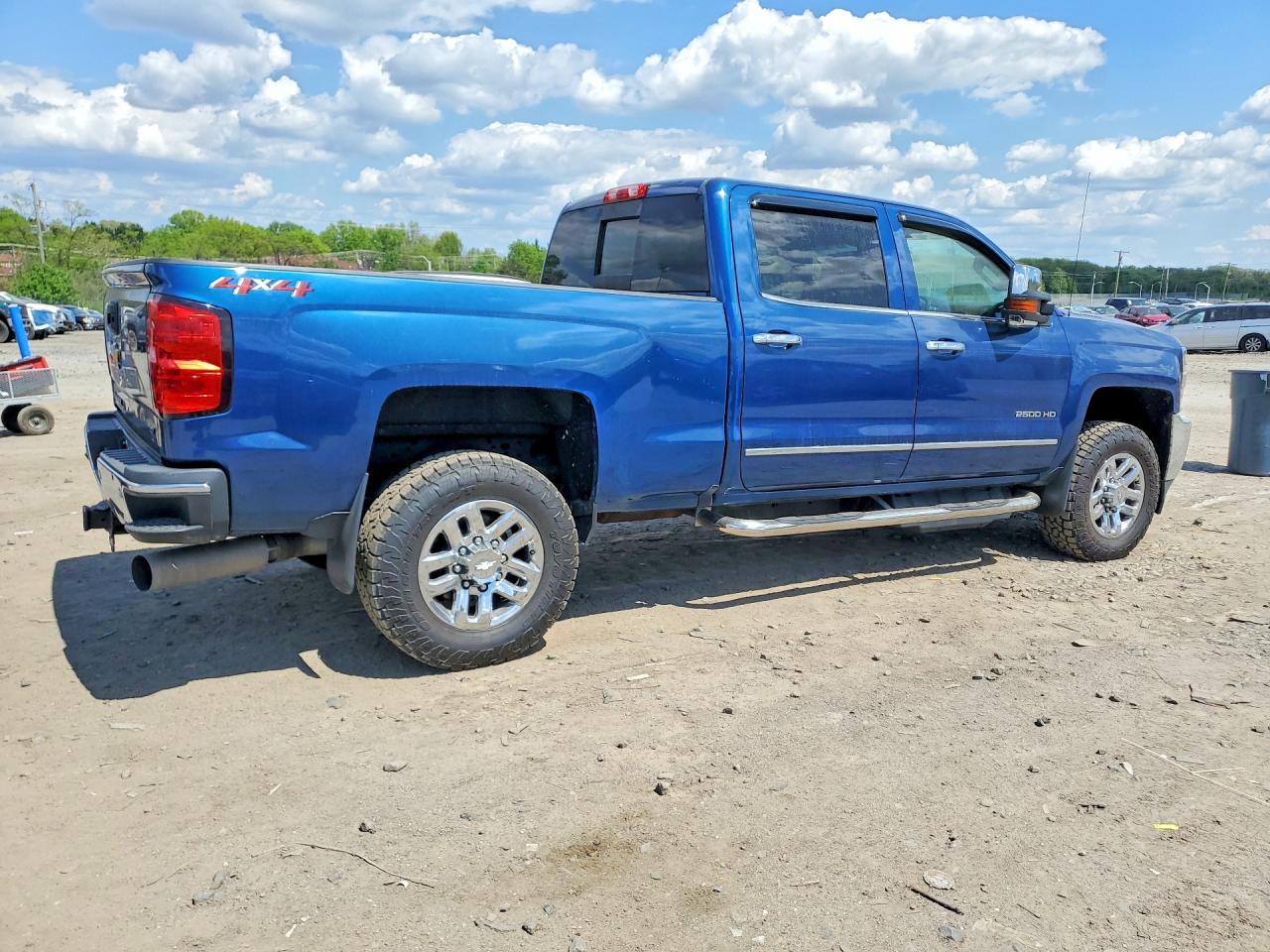 2018 CHEVROLET SILVERADO K2500 HEAVY DUTY LTZ photo 5