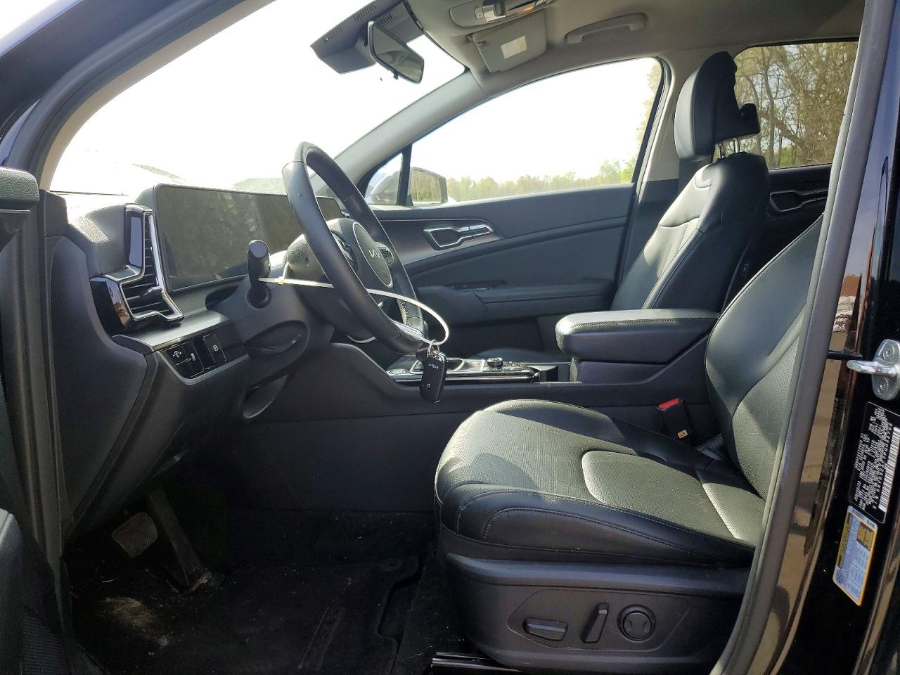 2023 KIA SPORTAGE EX photo 13