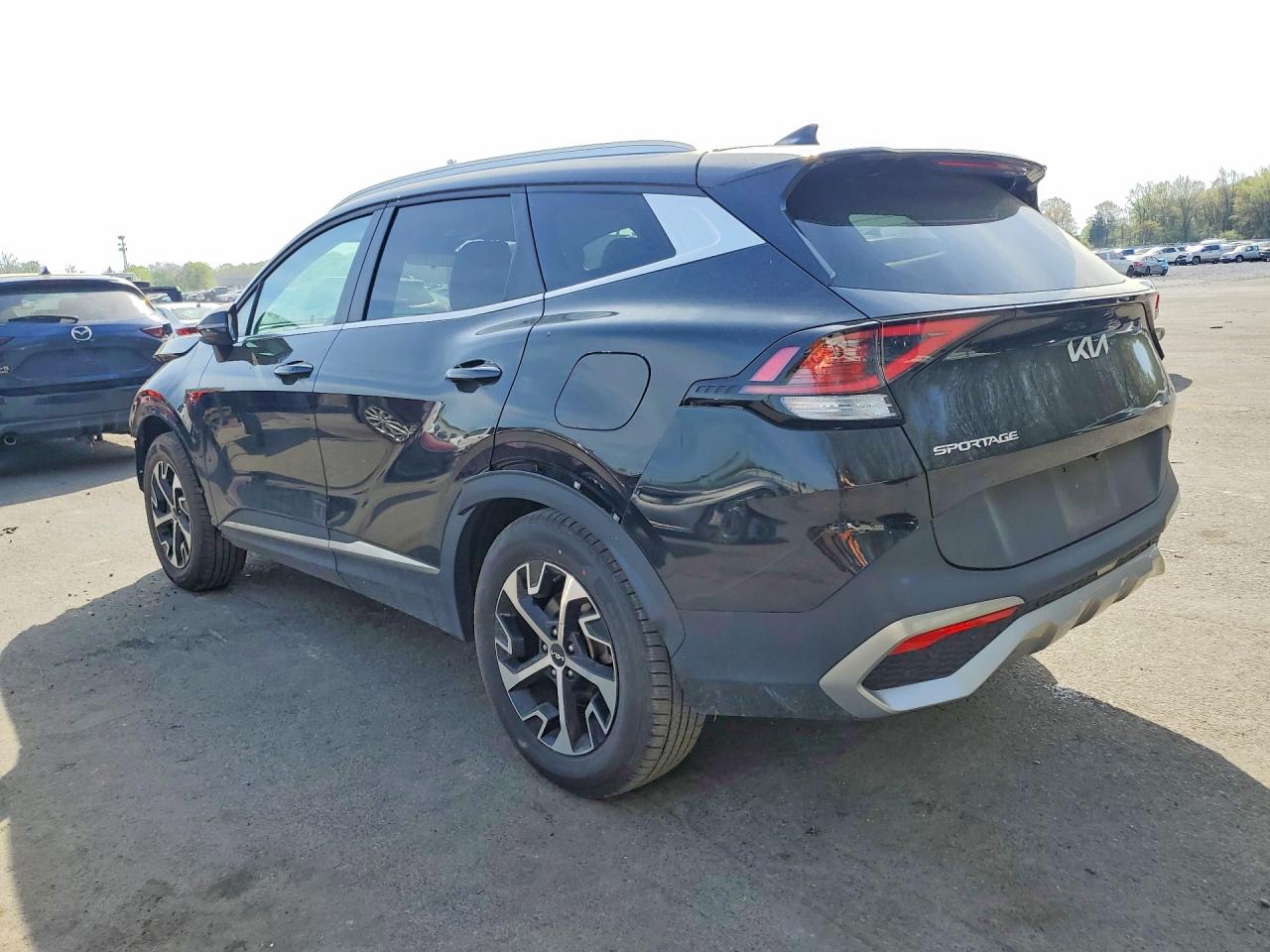 2023 KIA SPORTAGE EX photo 3