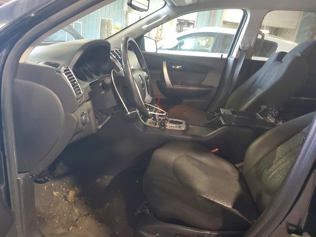 2011 GMC ACADIA SLE photo 13