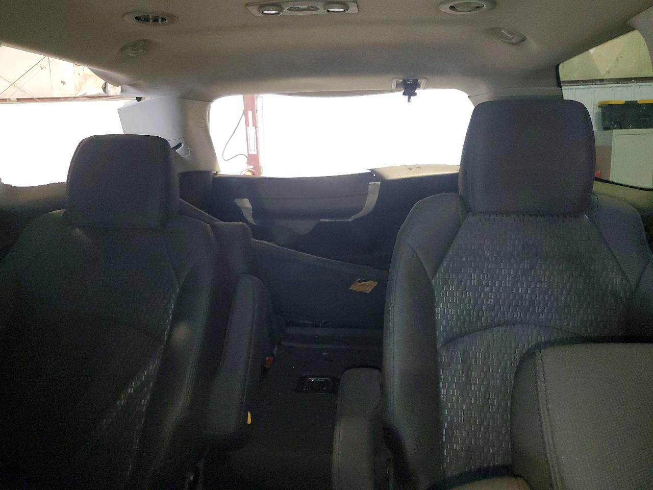 2011 GMC ACADIA SLE photo 19