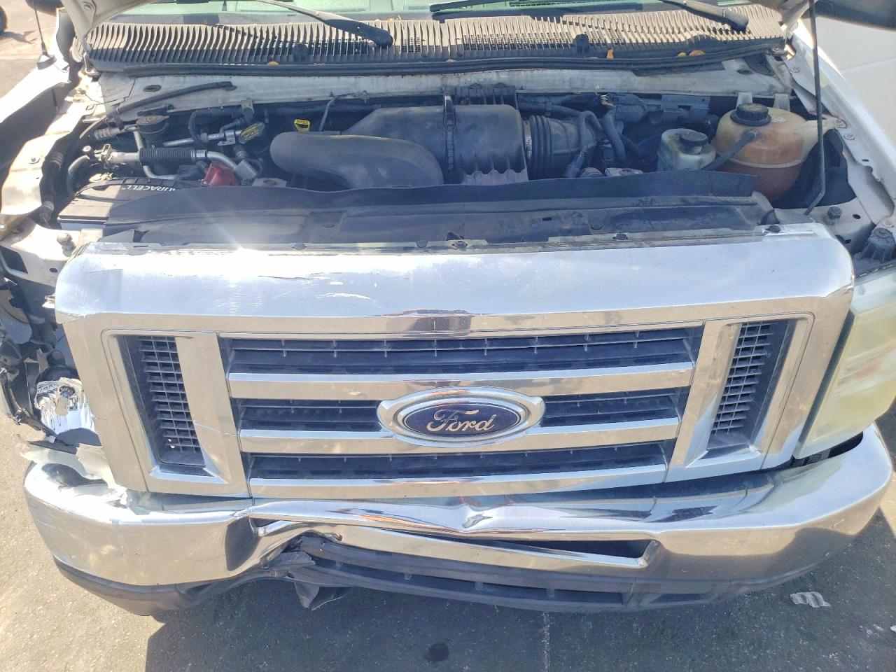 2010 FORD ECONOLINE E350 SUPER DUTY WAGON photo 12