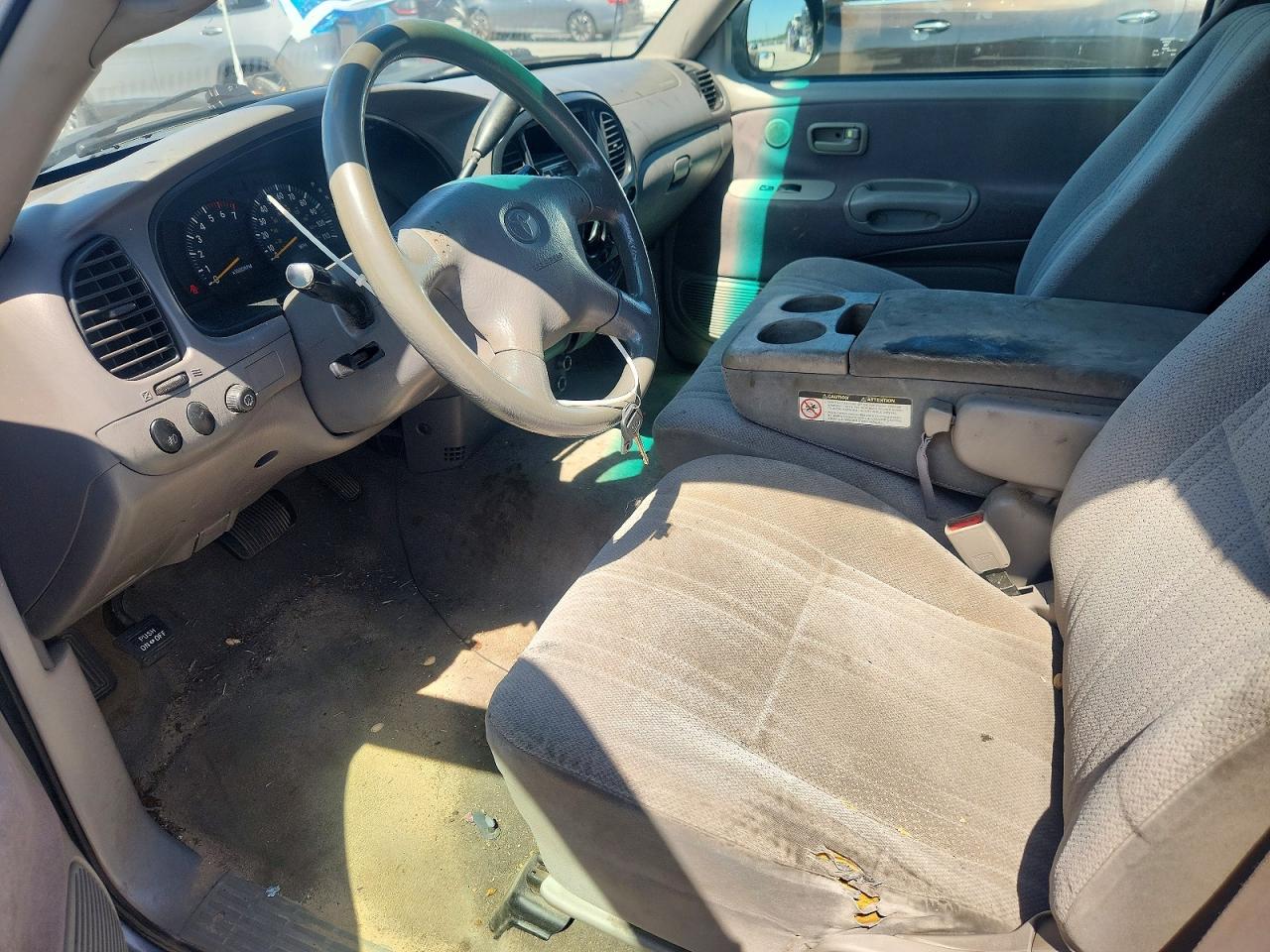 2002 TOYOTA TUNDRA SR5 V8 photo 7