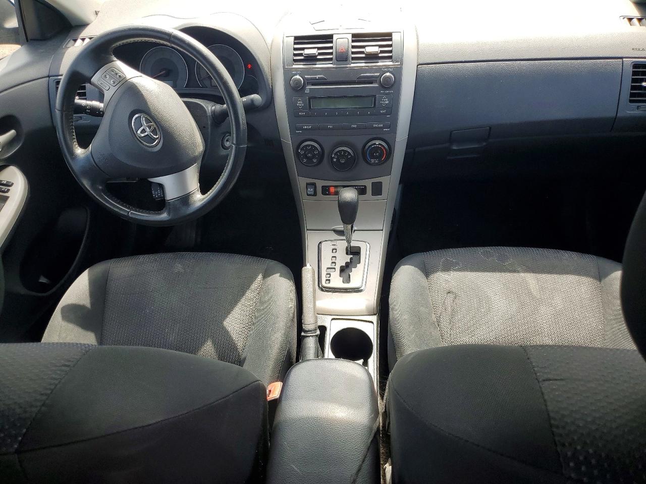 2010 TOYOTA COROLLA S photo 15