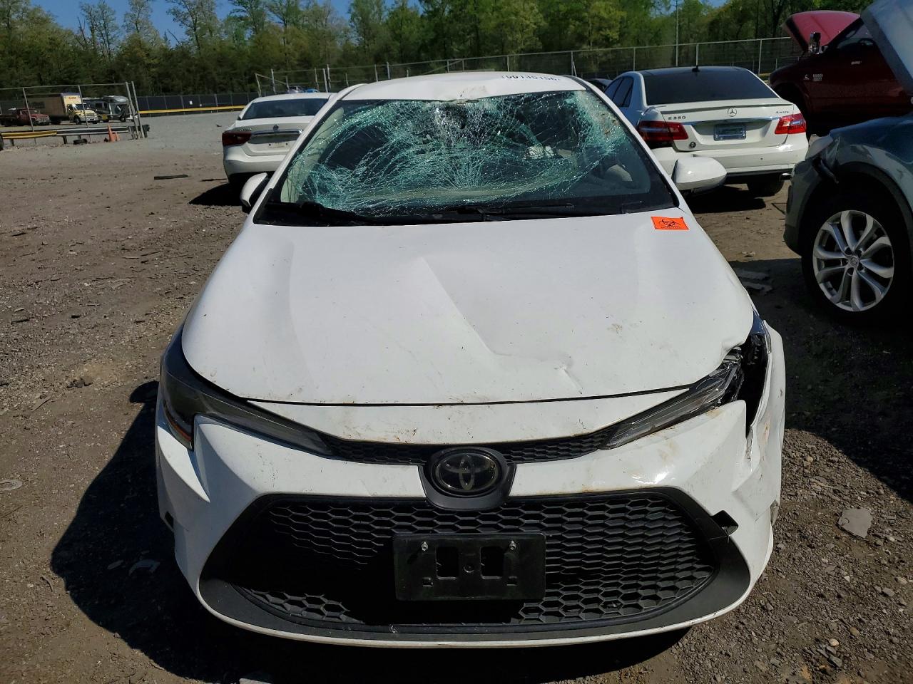 2022 TOYOTA COROLLA LE photo 5