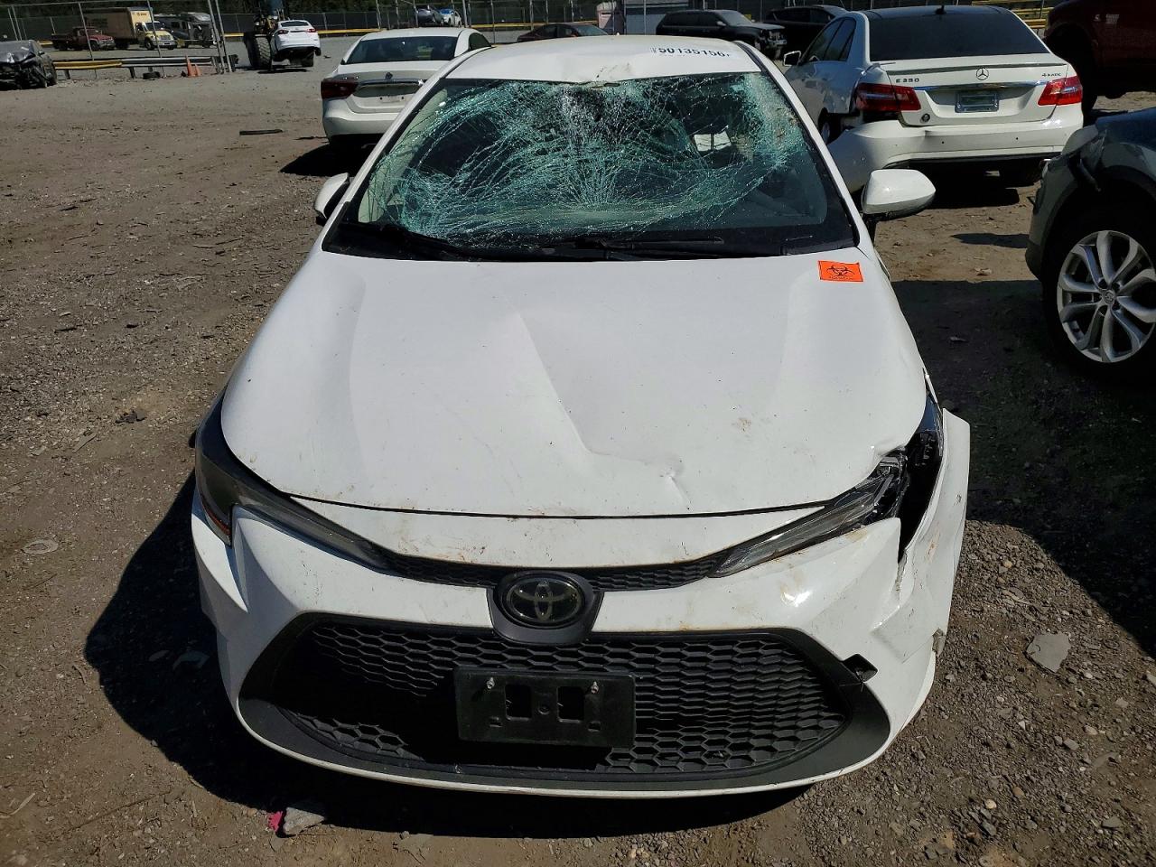 2022 TOYOTA COROLLA LE photo 11