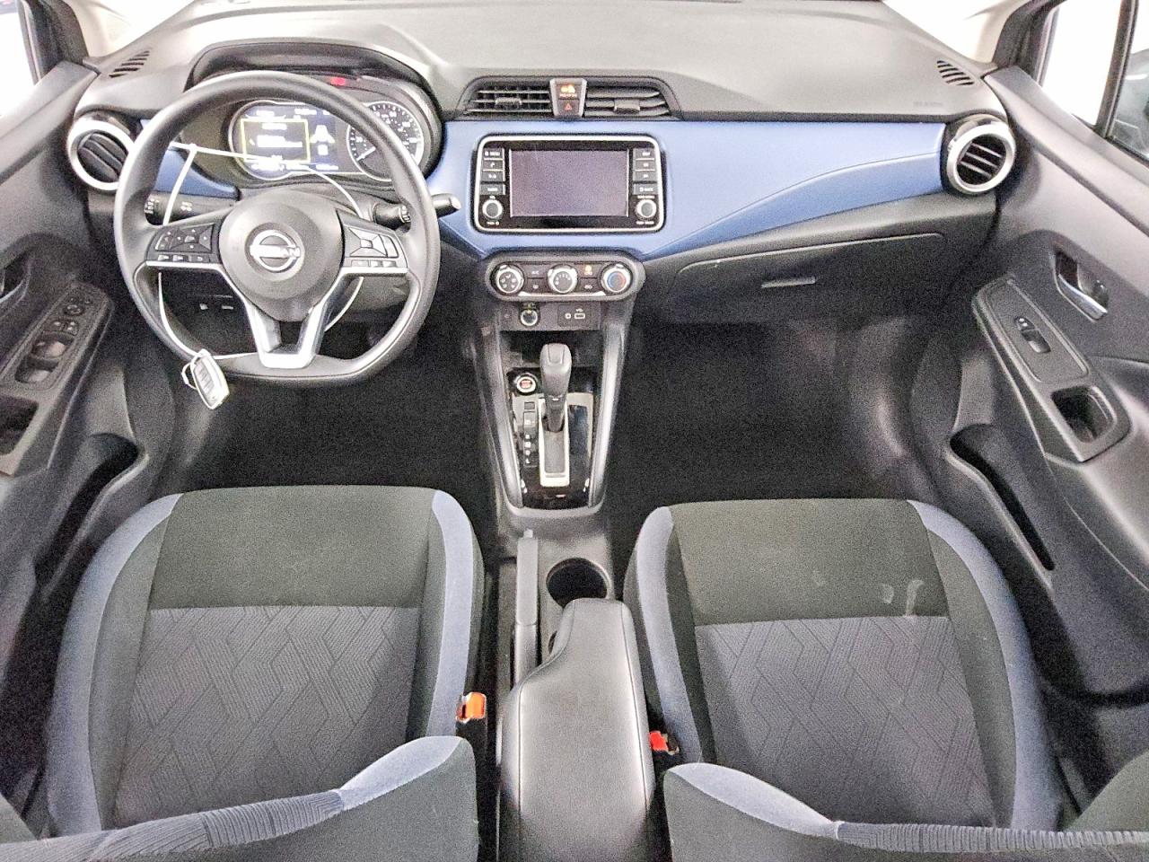 2025 NISSAN VERSA SV photo 15