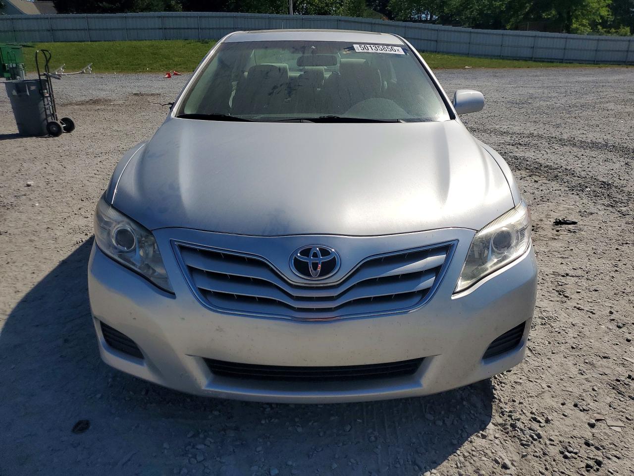 2011 TOYOTA CAMRY LE photo 13