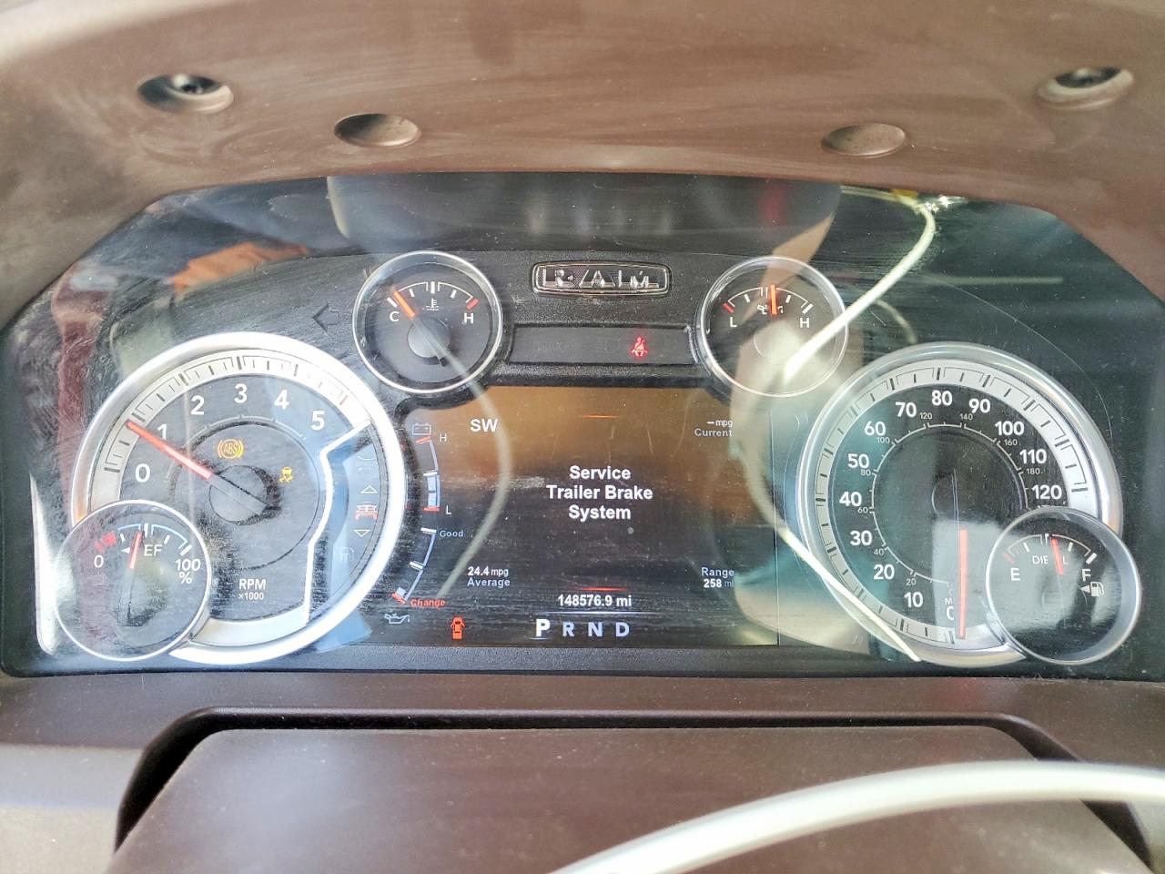2015 RAM 1500 SLT photo 17