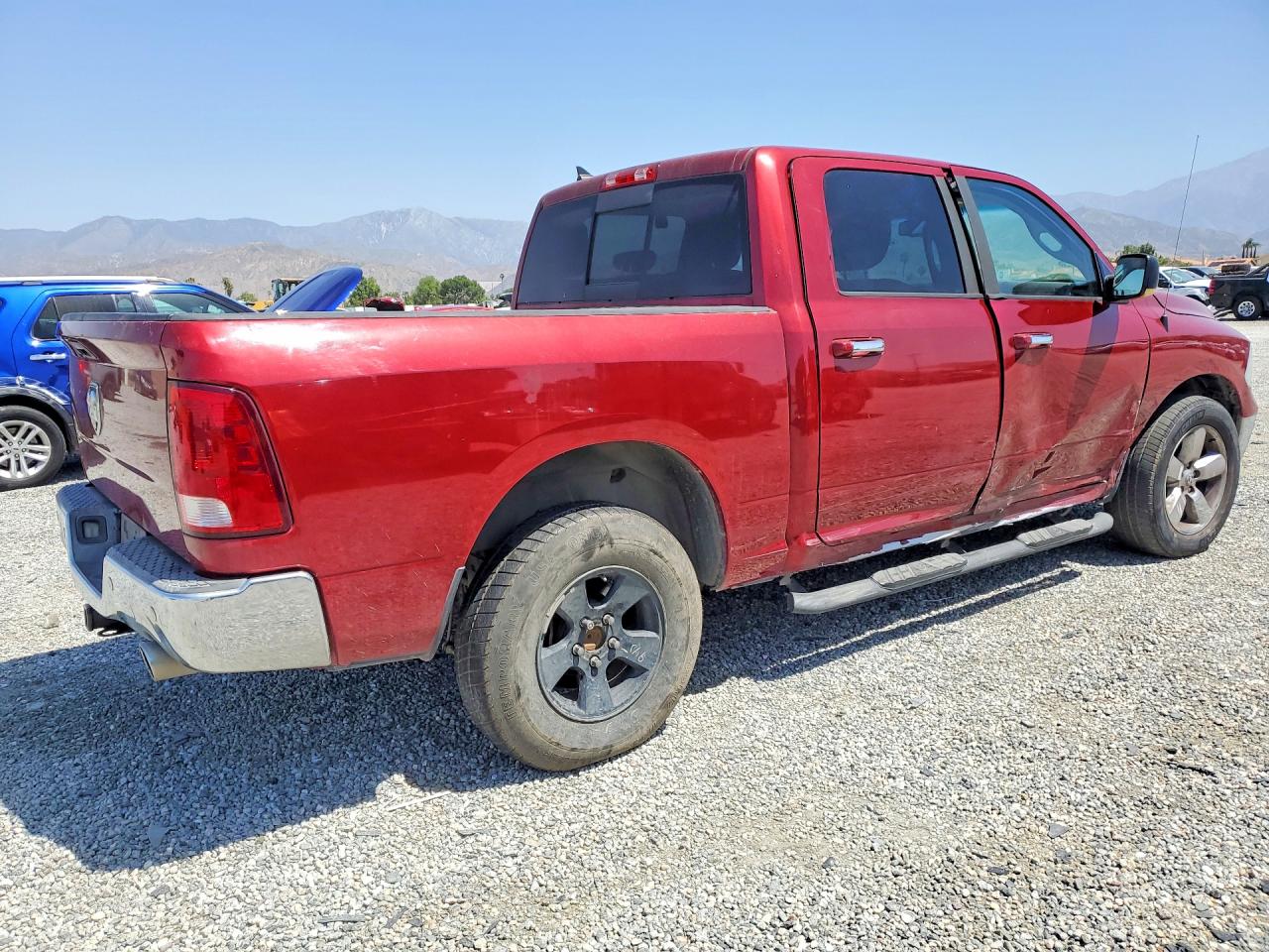 2015 RAM 1500 SLT photo 5