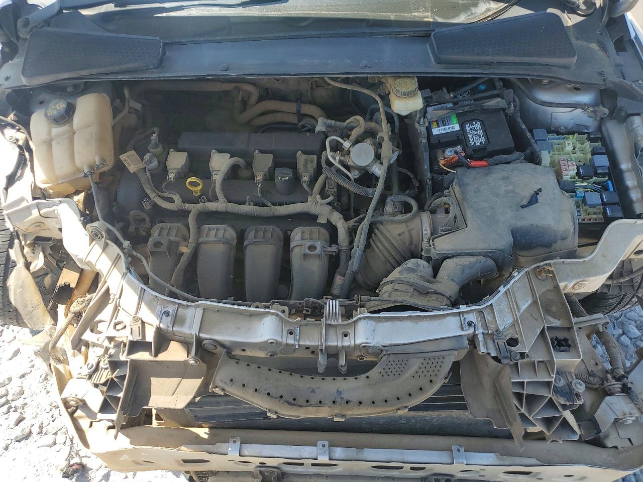 2017 FORD FOCUS SE photo 11