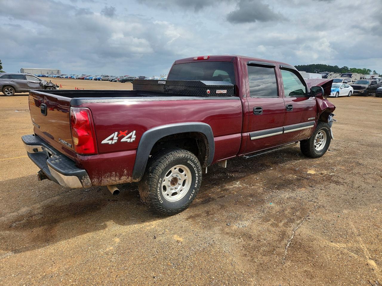 2003 CHEVROLET SILVERADO K1500 HEAVY DUTY photo 3