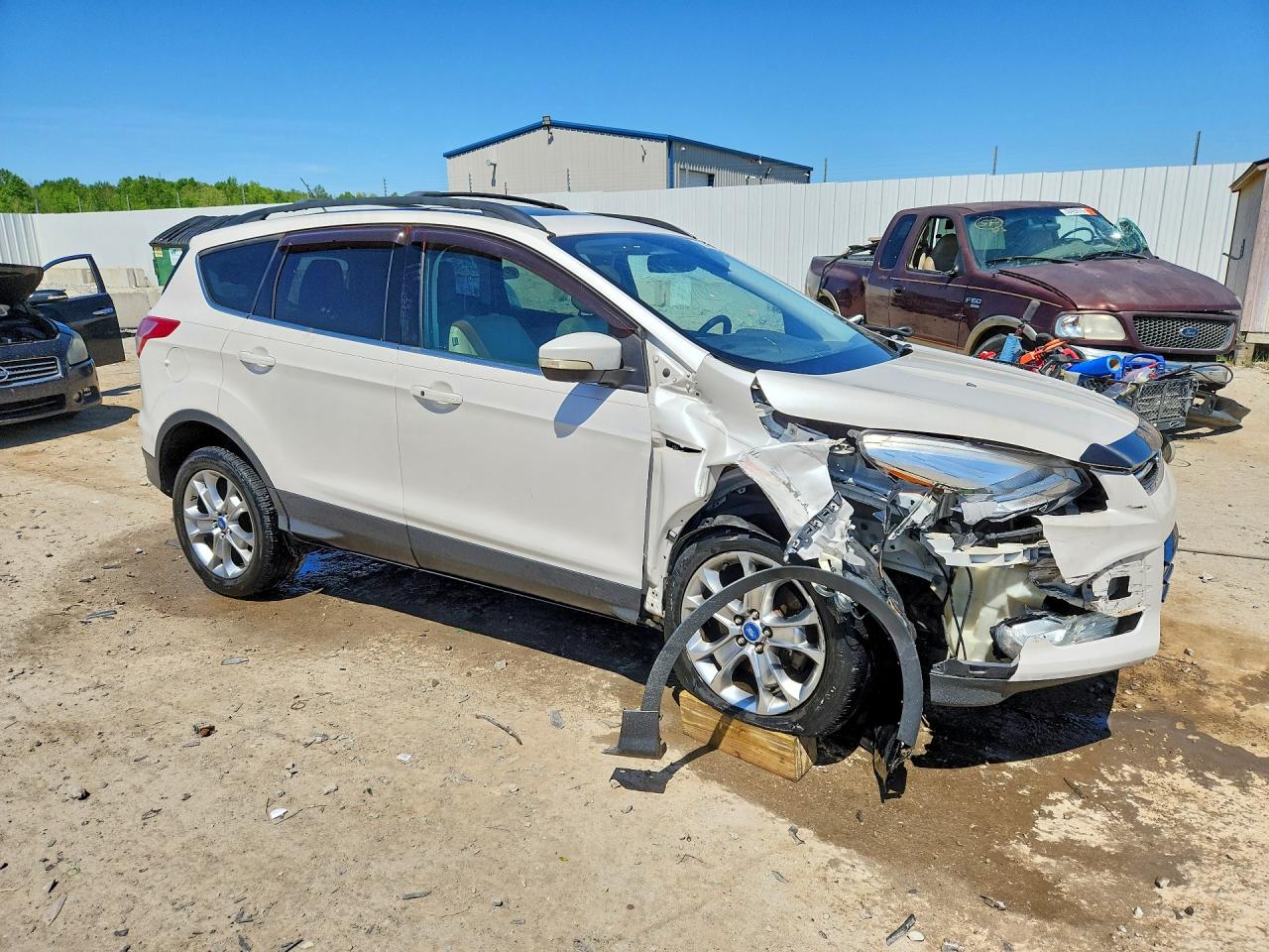 2013 FORD ESCAPE SEL photo 4